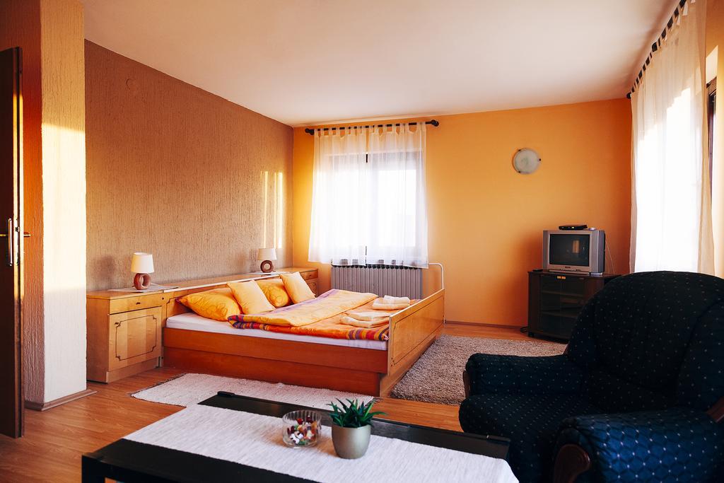 Apartmani Maraton Vukovar Rom bilde