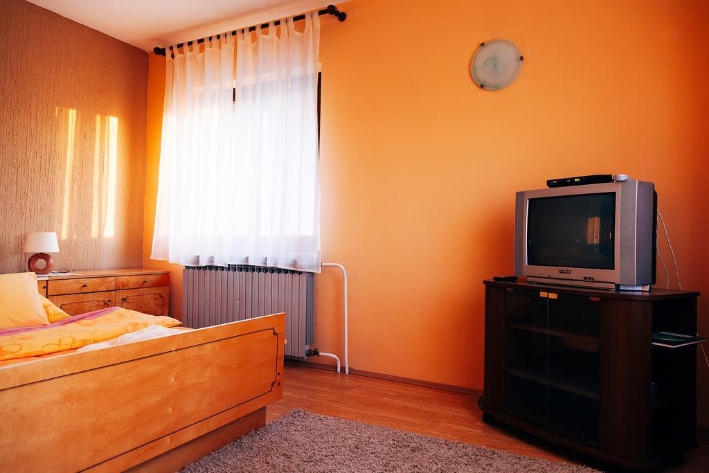 Apartmani Maraton Vukovar Eksteriør bilde
